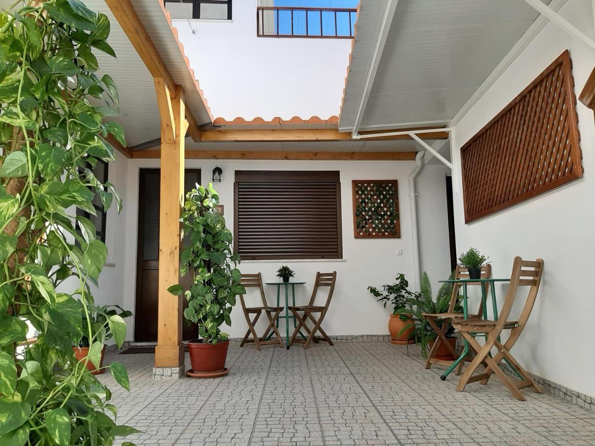 Alojamento Ferreira - Apartamento C Apartment Santiago do Cacem Exterior photo